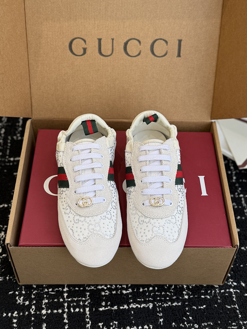 GC Sneakers