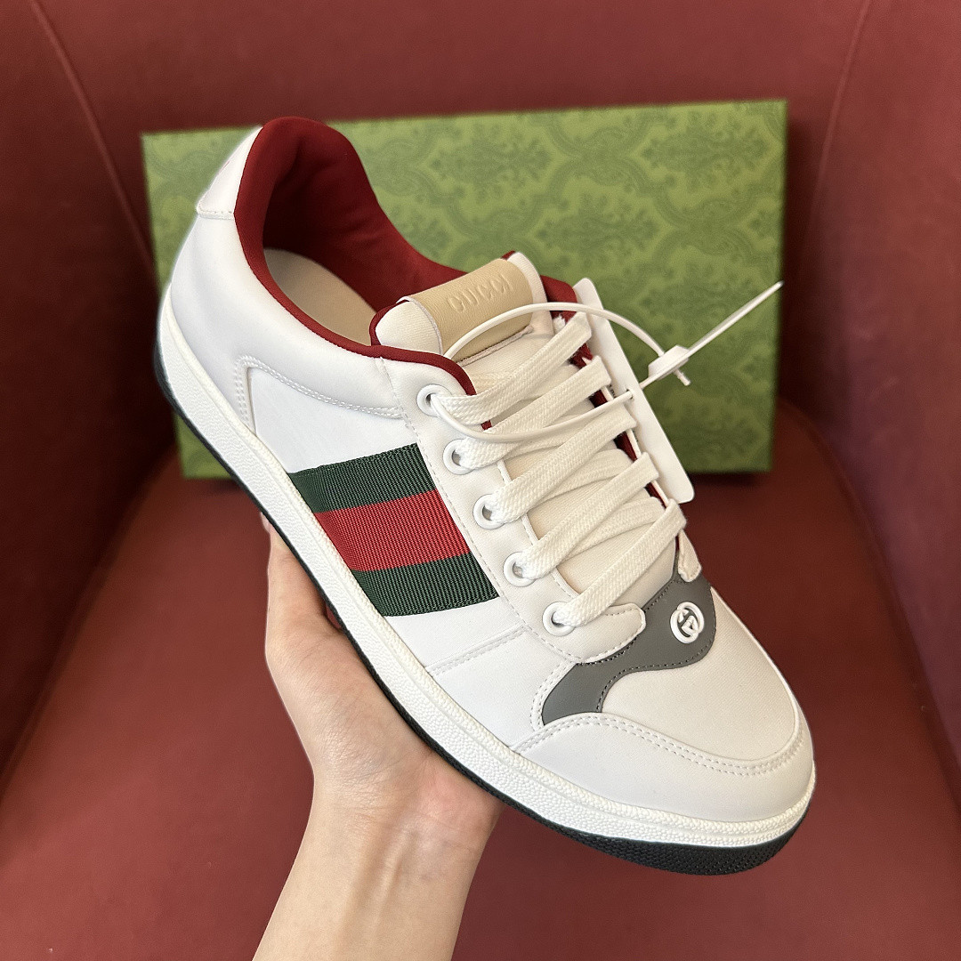 GC Sneakers