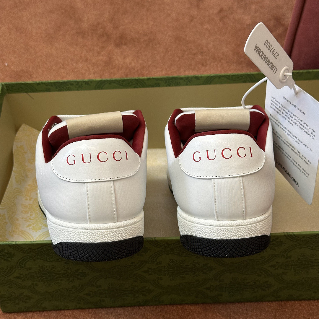GC Sneakers