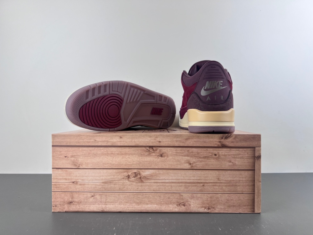 Air Jordan 3「BIN 23」IO7744-600