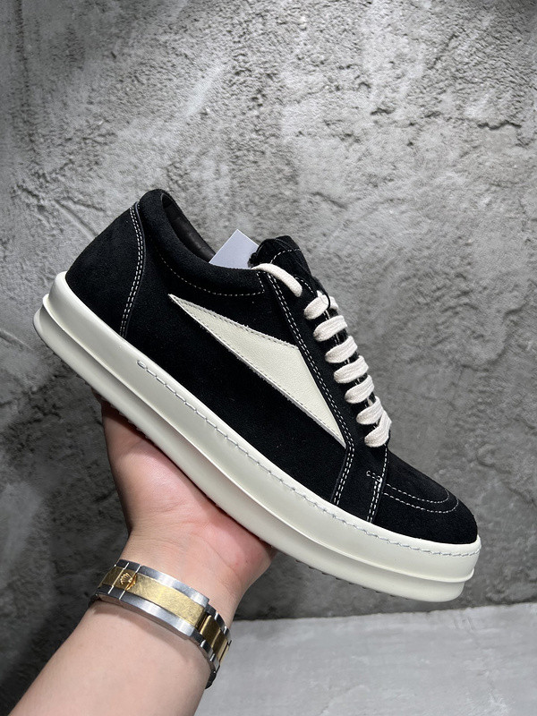RO Sneakers