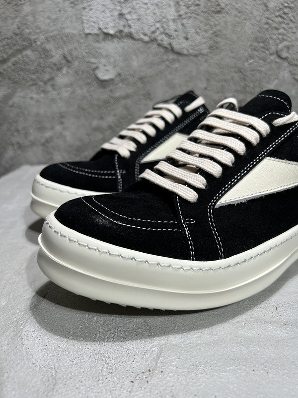 RO Sneakers
