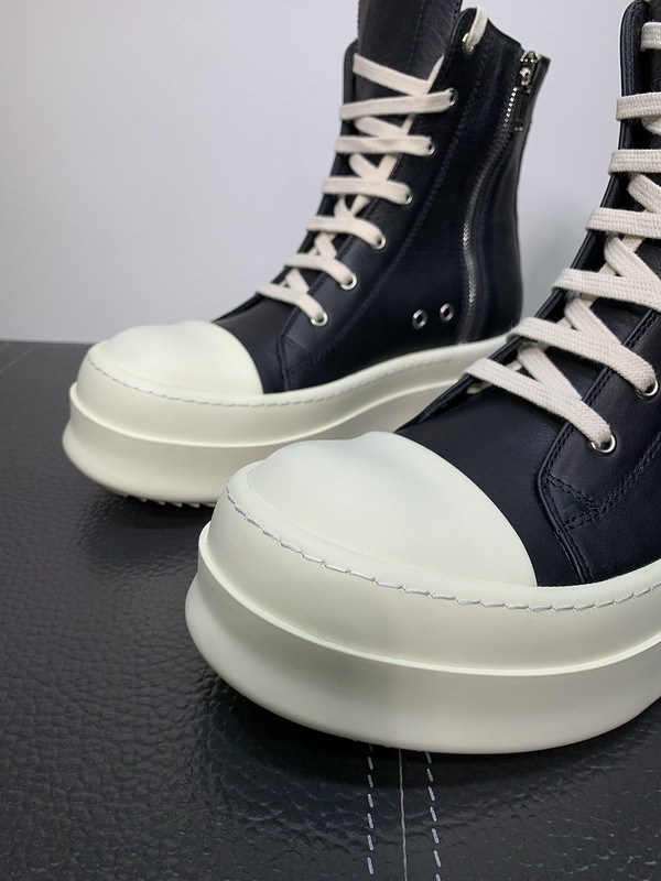 RO Sneakers