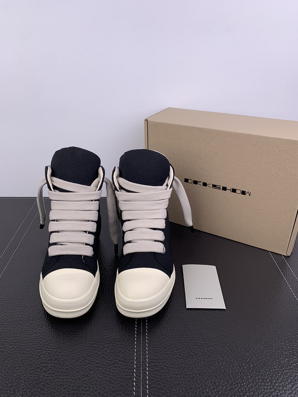RO Sneakers