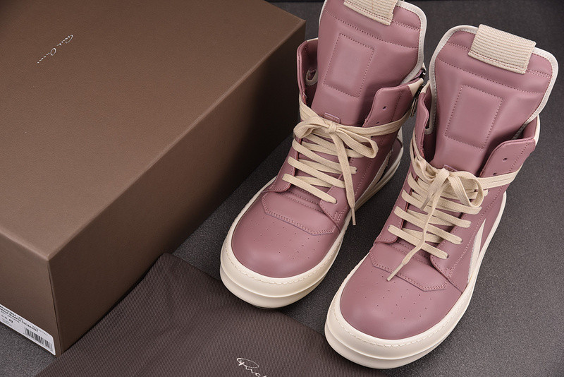 RO Sneakers
