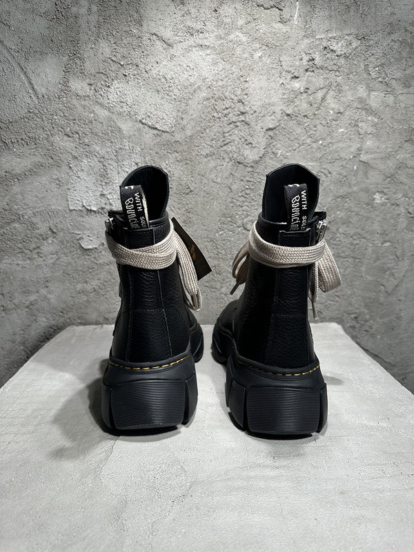 RO Sneakers