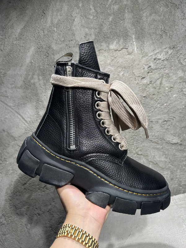RO Sneakers