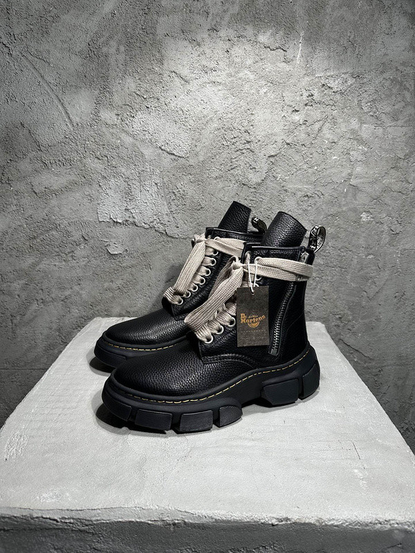 RO Sneakers