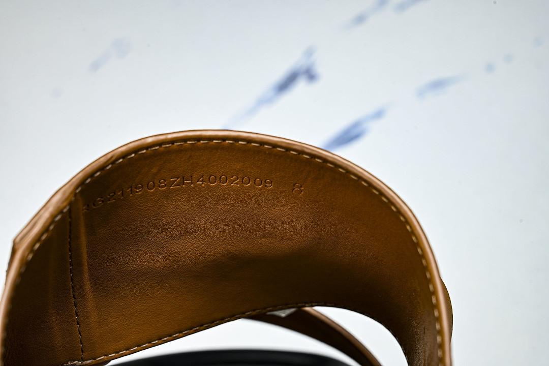 HM Sandals HM-S084