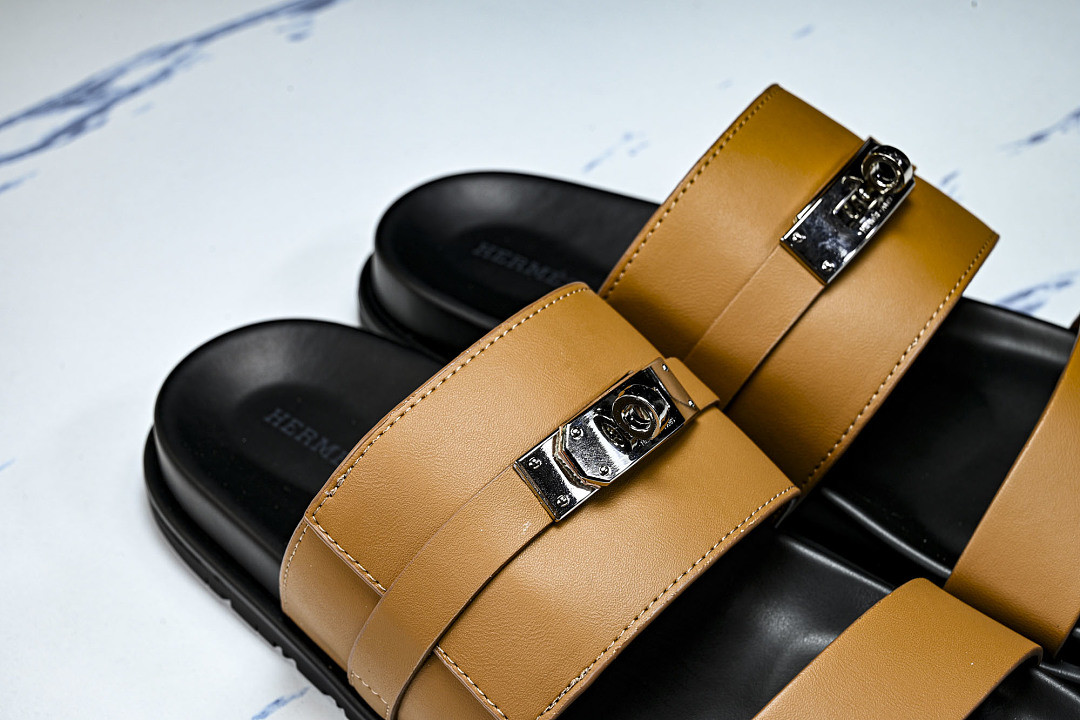 HM Sandals HM-S084