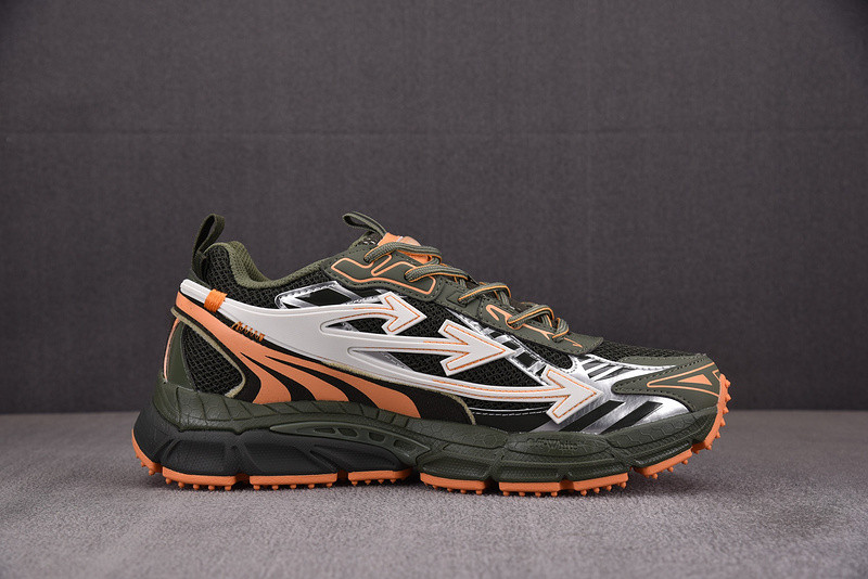 OFF-WHITE BE RIGHT BACK