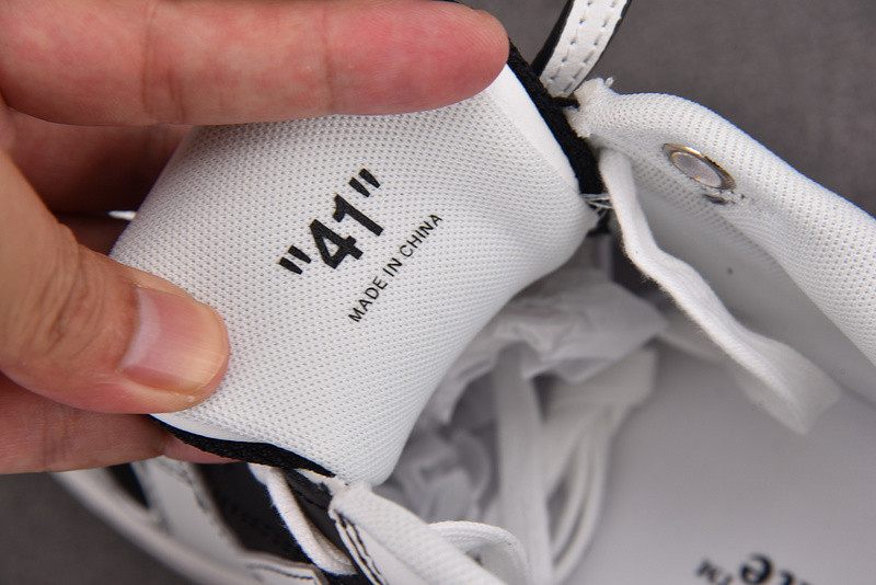 Off White GYM Sneaker