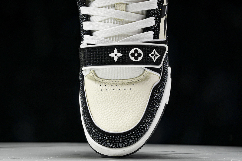 L*V Trainer