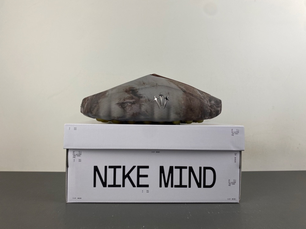 Nike Mind 001 HY5028-500