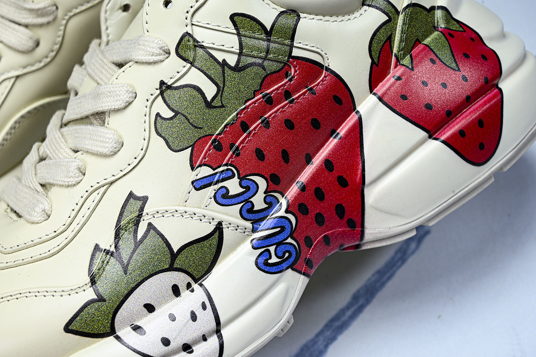 GC Sneakers