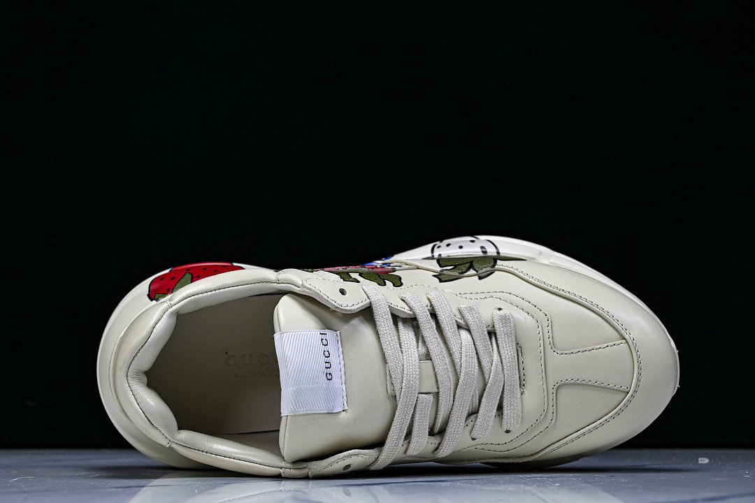 GC Sneakers