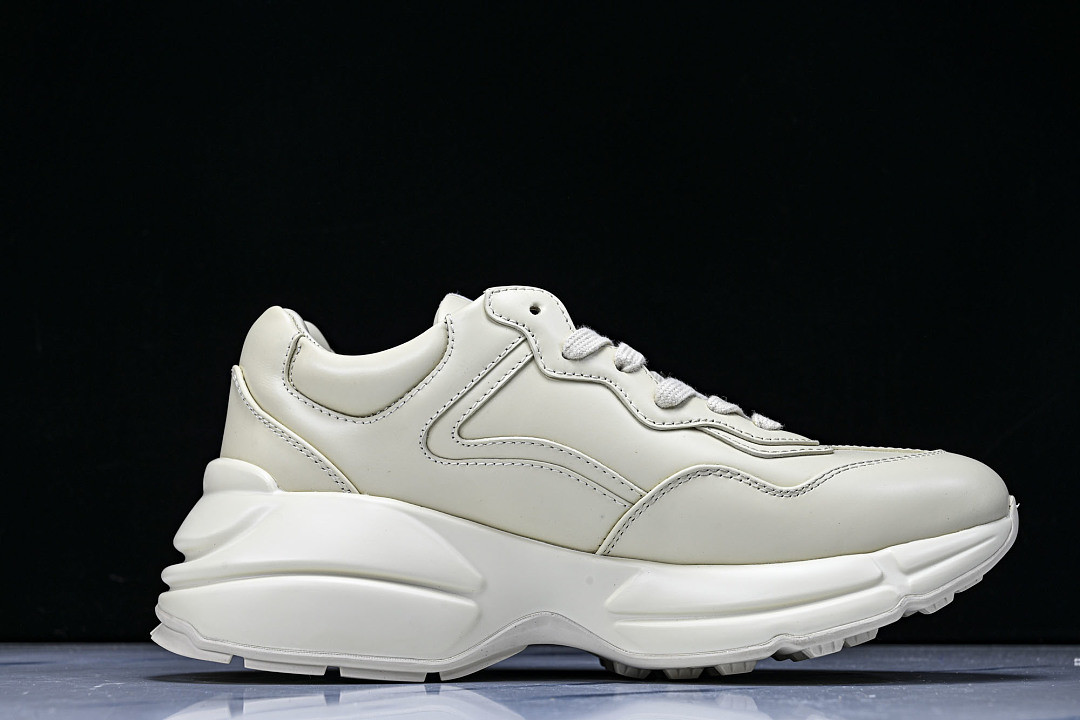 GC Sneakers