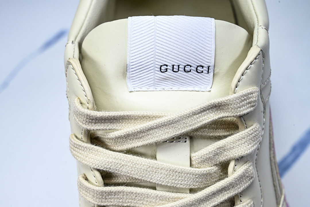 GC Sneakers