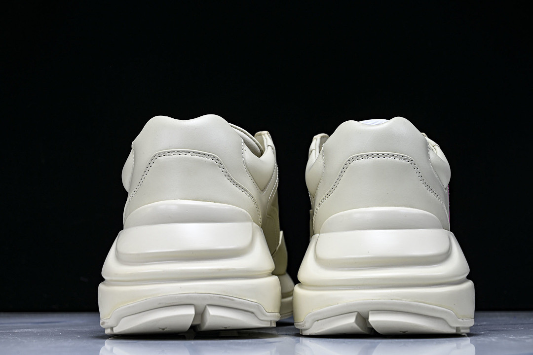 GC Sneakers