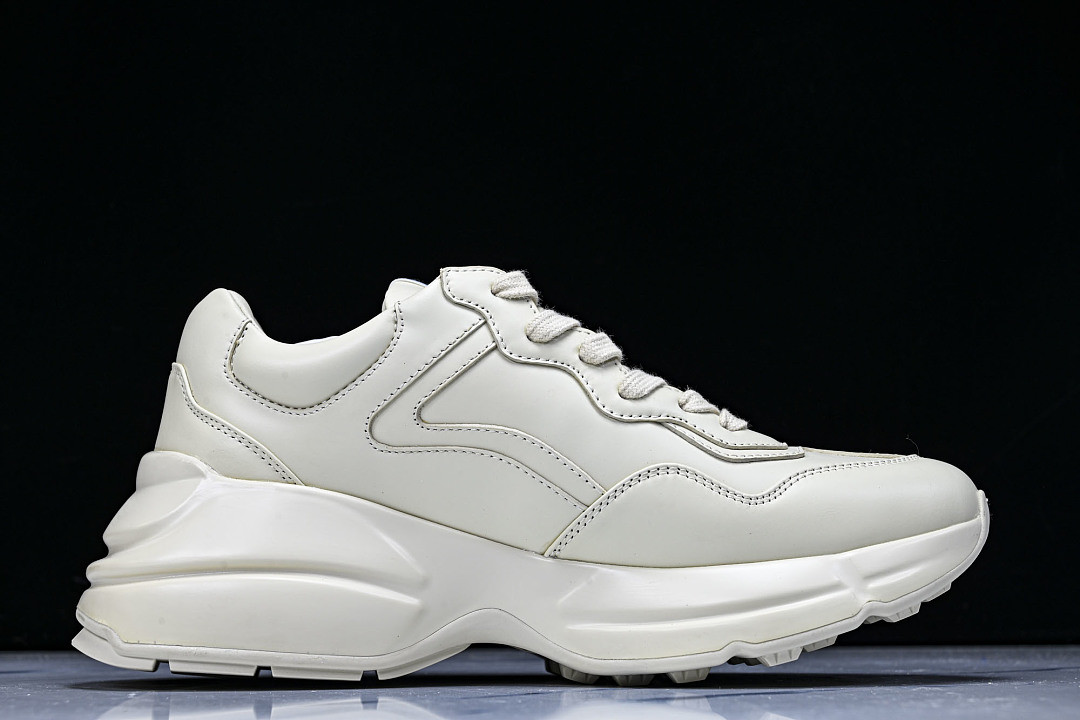 GC Sneakers
