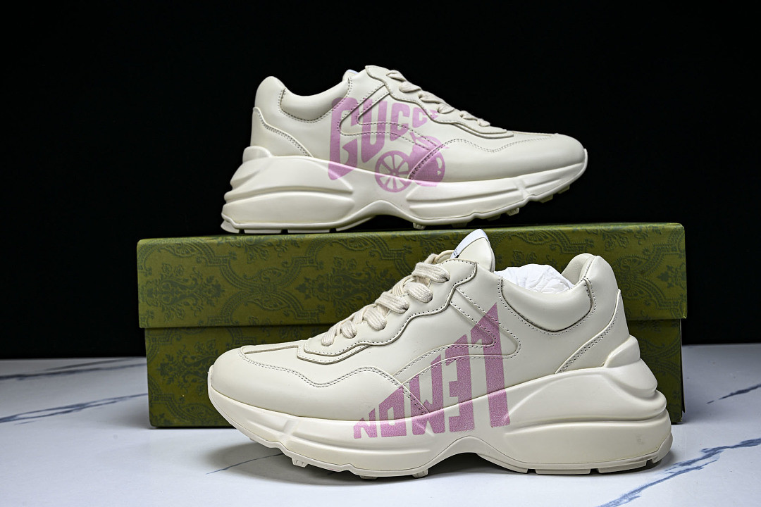 GC Sneakers