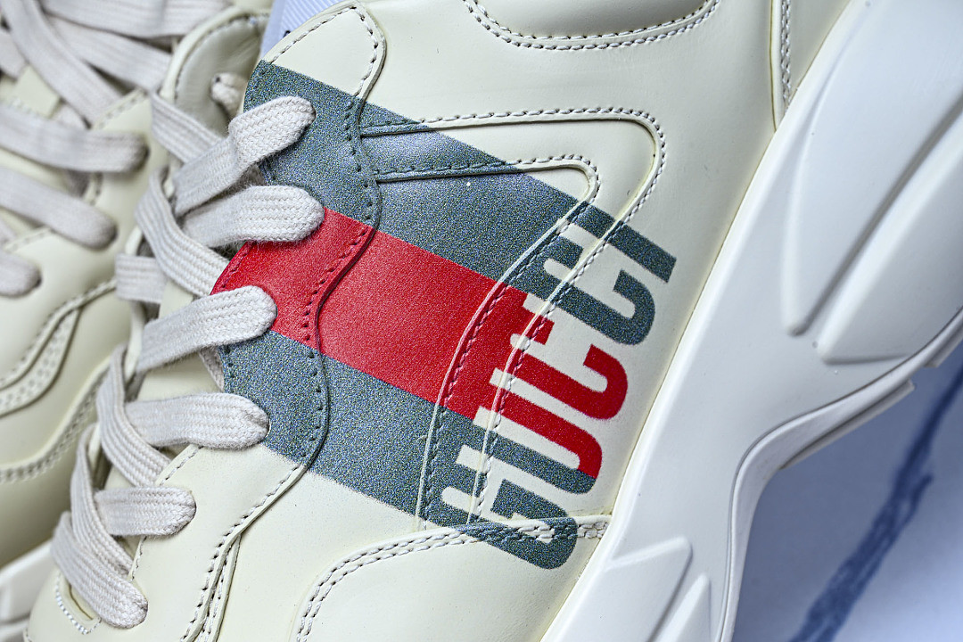 GC Sneakers
