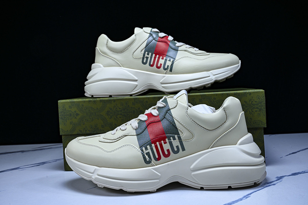 GC Sneakers