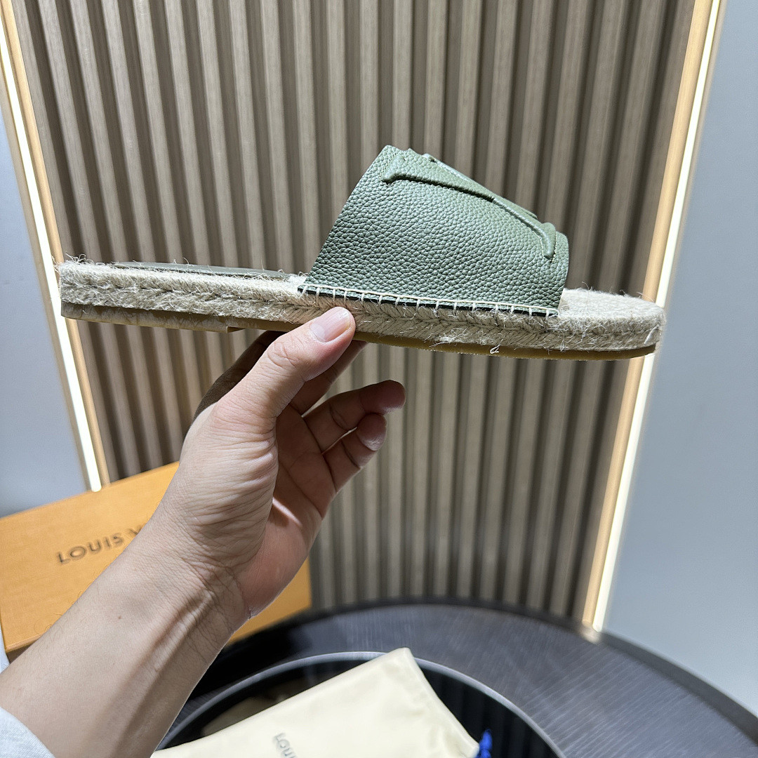 L*V Slides LVS-018