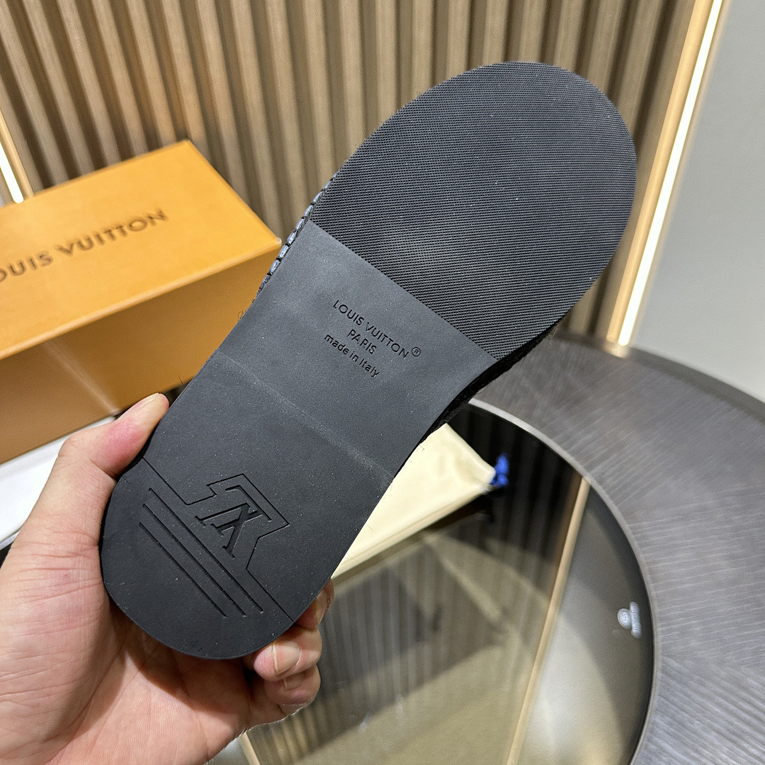 L*V Slides LVS-019