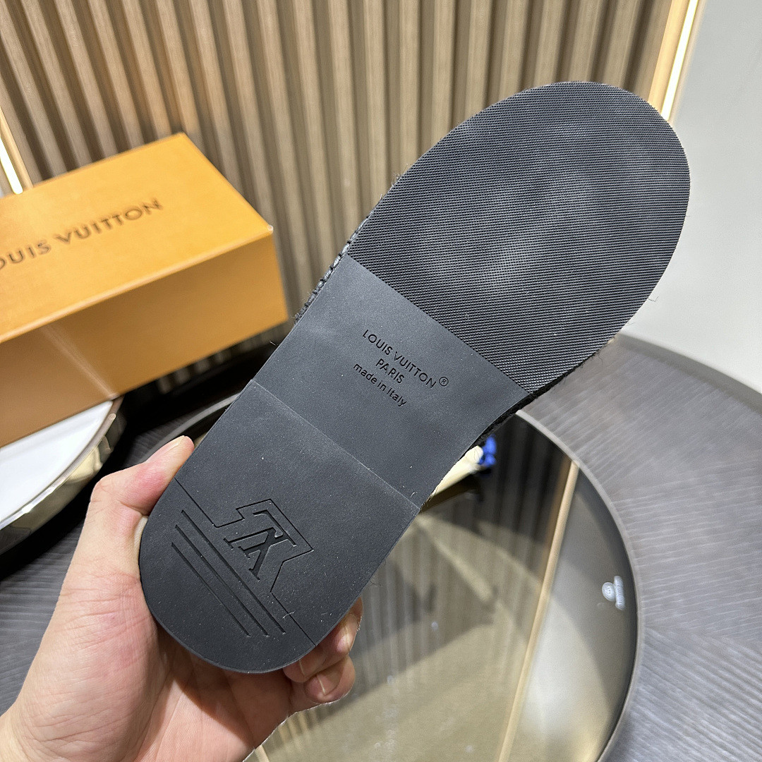 L*V Slides LVS-020