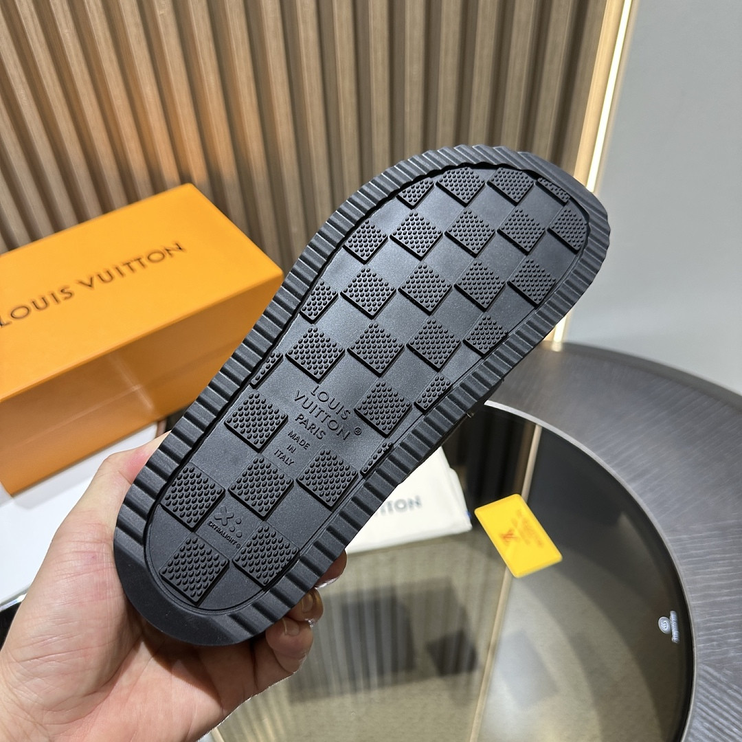 L*V Slides LVS-027