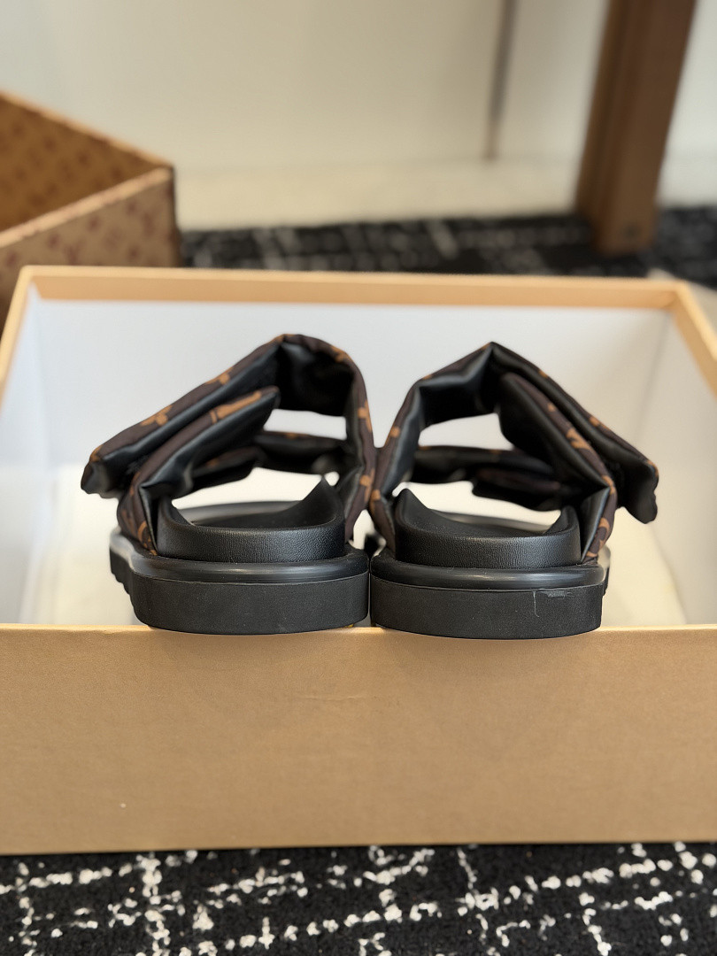 L*V Slides LVS-029
