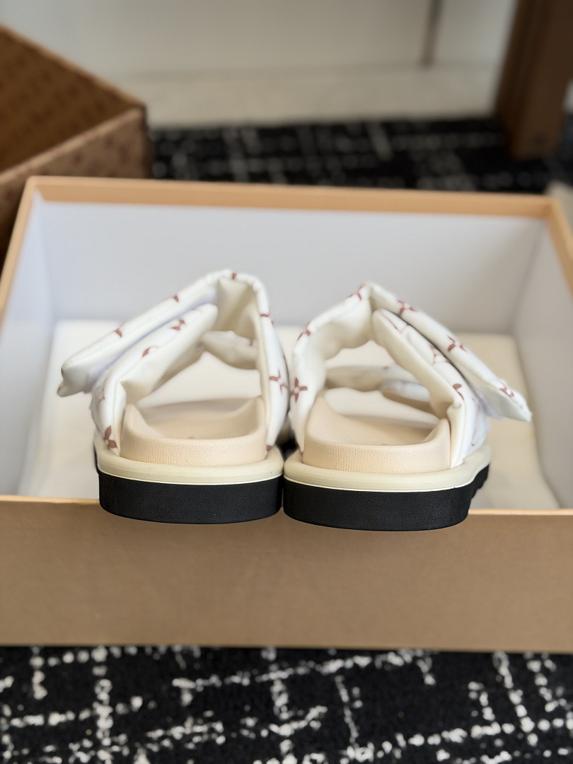 L*V Slides LVS-030