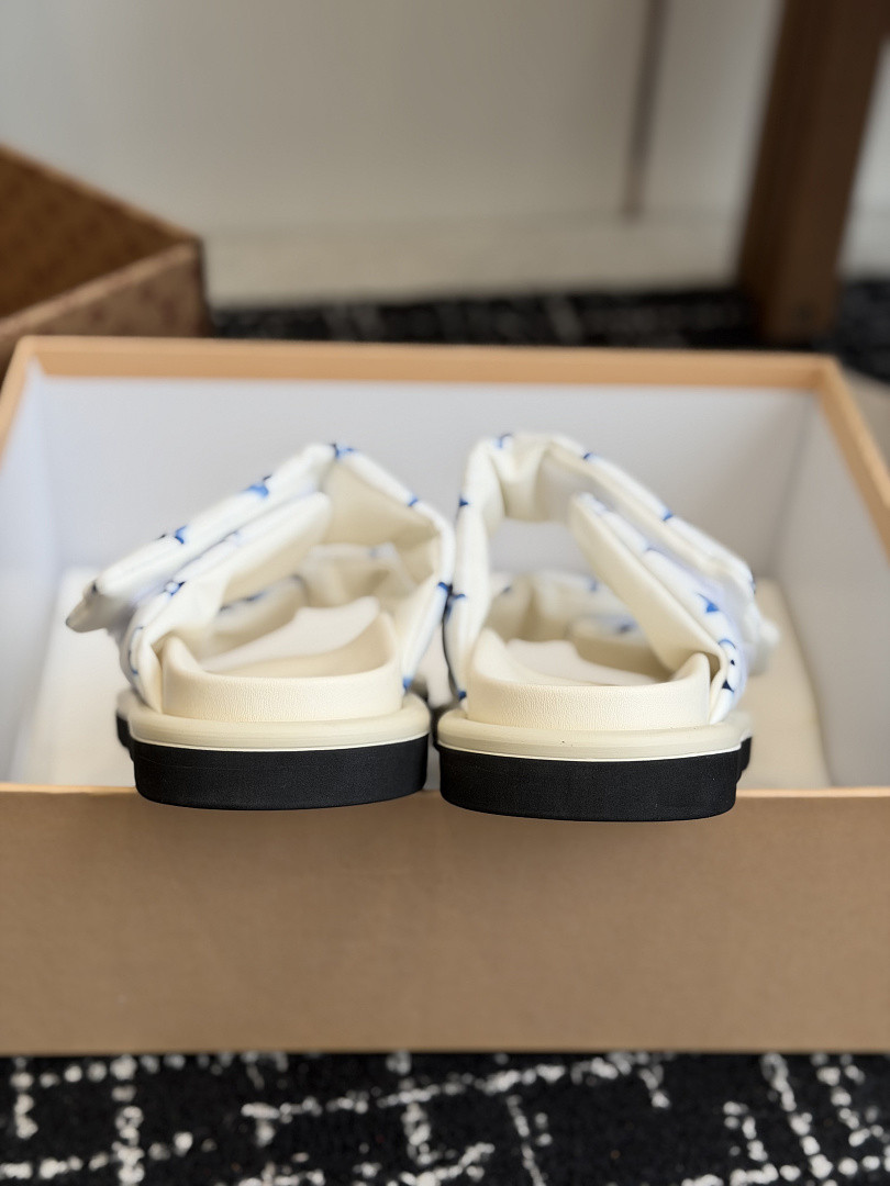 L*V Slides LVS-031