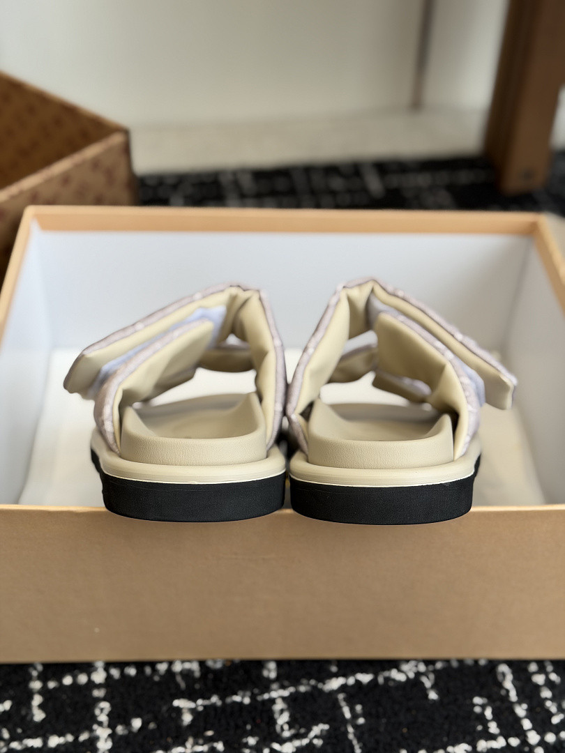 L*V Slides LVS-035