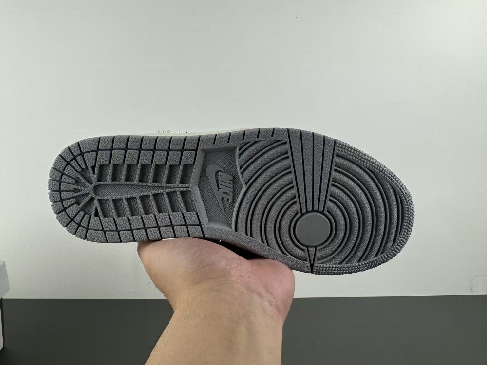 Air Jordan 1 Low IH7323-101