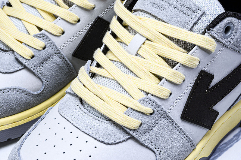 Off White GYM Sneaker
