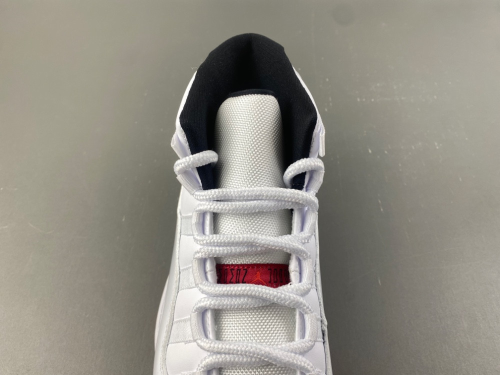 Air Jordan 11 CT8012-160
