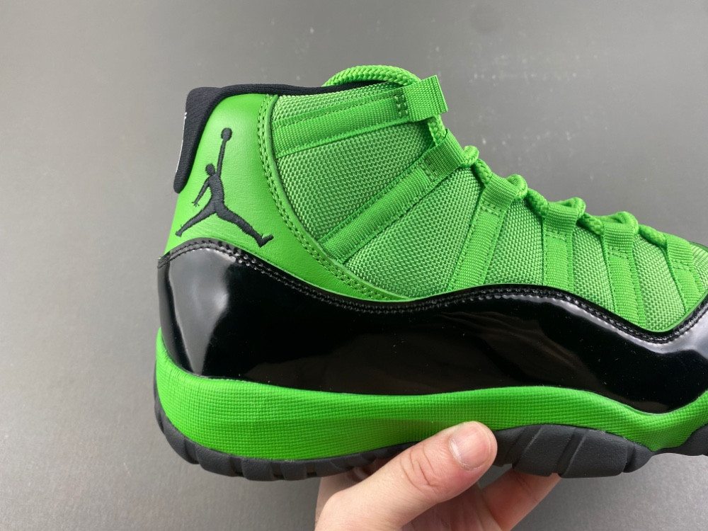 Air Jordan 11 CT8012-310
