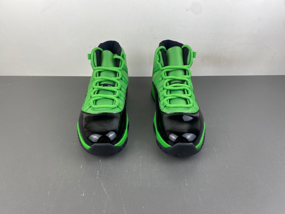 Air Jordan 11 CT8012-310