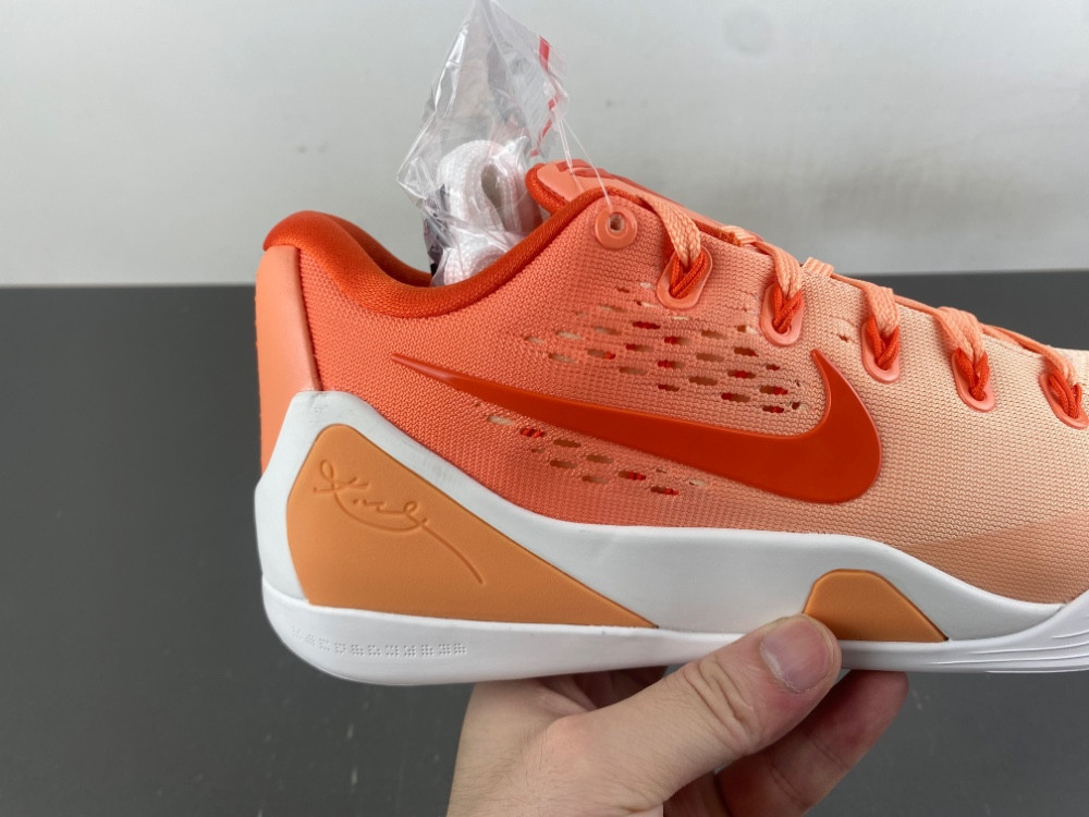 Nike Kobe 9 Elite Low EM Protro“WNBA IM6119-800