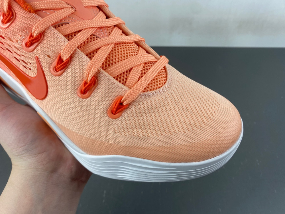 Nike Kobe 9 Elite Low EM Protro“WNBA IM6119-800