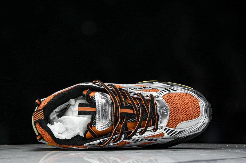 OFF-WHITE BE RIGHT BACK