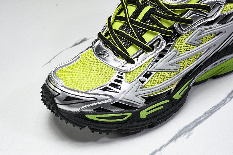 OFF-WHITE BE RIGHT BACK