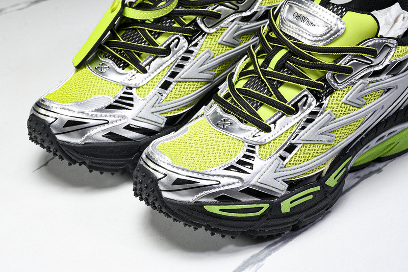 OFF-WHITE BE RIGHT BACK