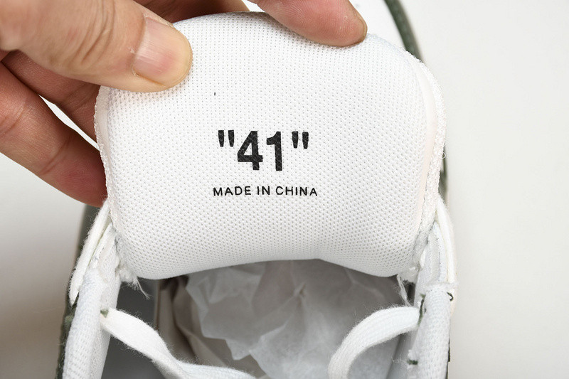 Off White GYM Sneaker
