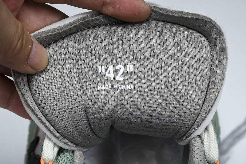 Off White ODSY-1000 Sneaker
