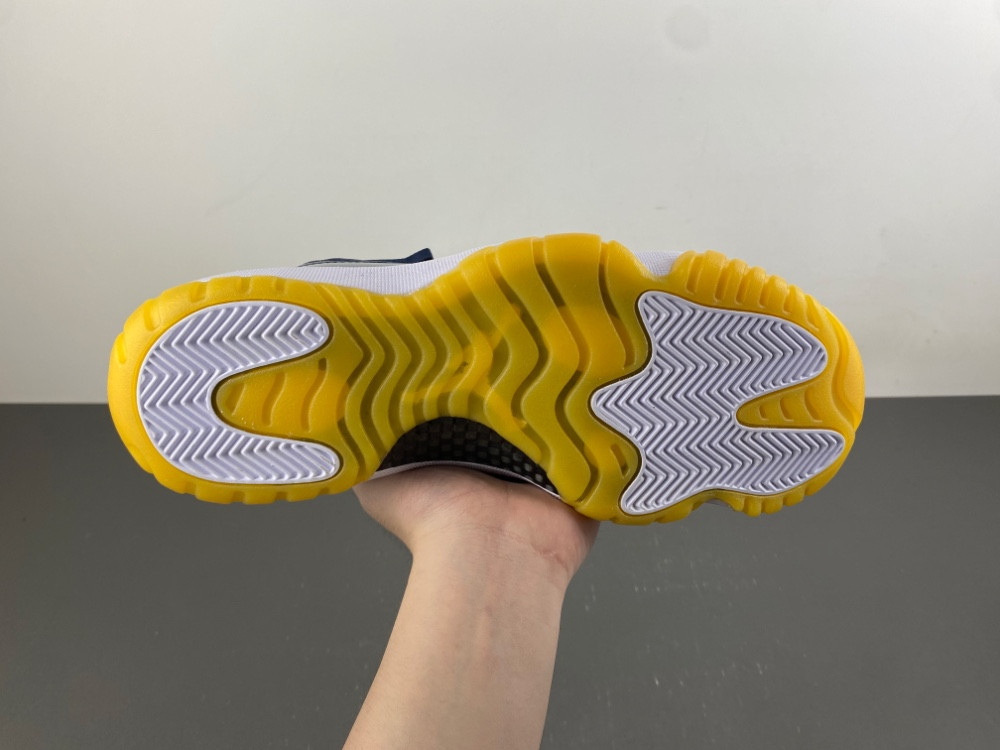 Air Jordan 11 AT7802-115-1
