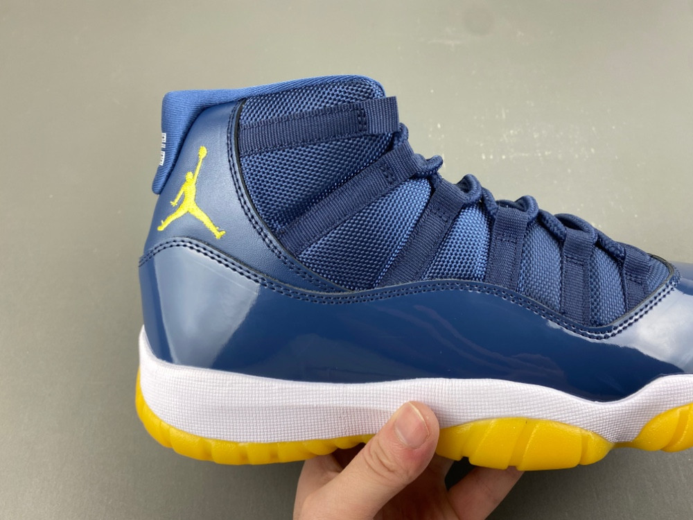 Air Jordan 11 AT7802-115-1