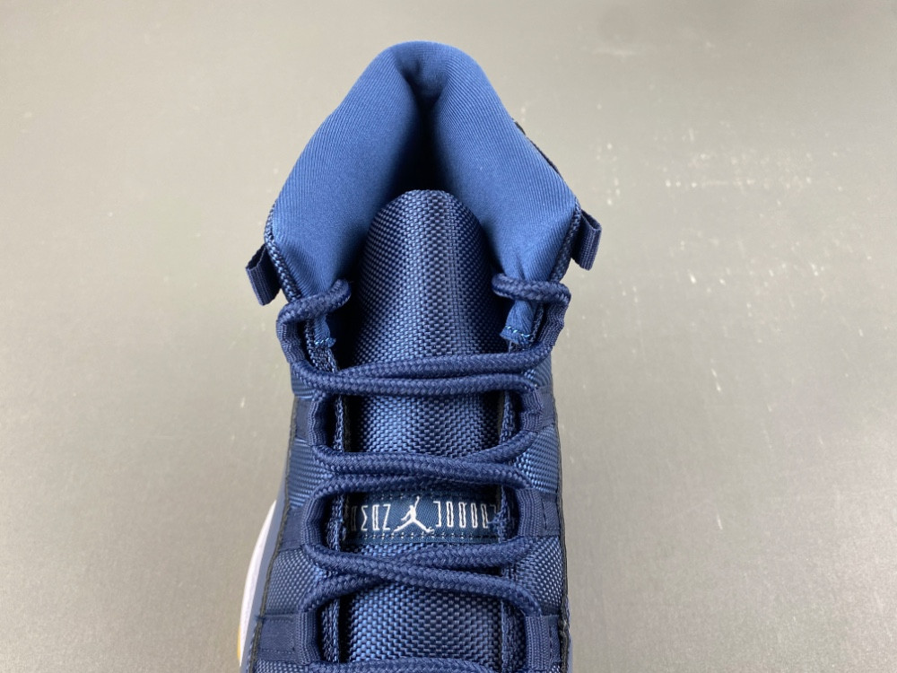Air Jordan 11 AT7802-115-1